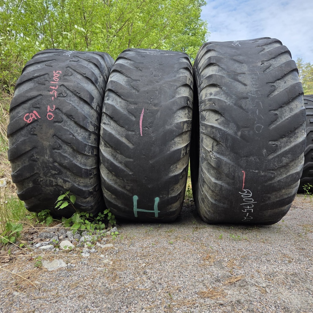 500/75-20 (1250x500-508) 169A8 Otico Super Floation II M20 Käytetty rengas (Vanhat, Sileät, Kantavuus 5800kg/40kmh !)