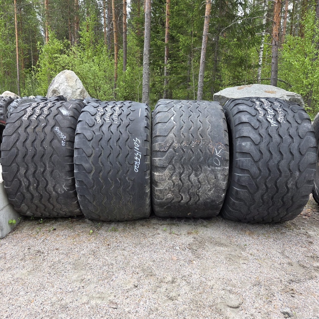 500/55-20 A8/138A8 12PR Vredestein Floation+ Käytetty perävaunun rengas DOT-06-09  6-10mm (Laitakuluneita, Asennus sisärenkaalla)