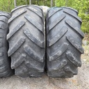 425/75R20 148E Michelin M27 Käytetty rengas DOT-92  14-17mm  (Renkaissa kuivumaa/pykimää)