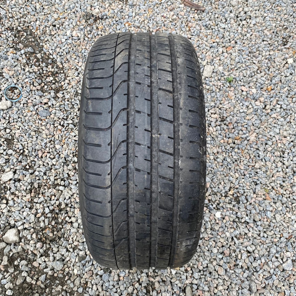 255/40R18 99Y Pirelli Pzero Käytetty kesärengas 6mm DOT-14