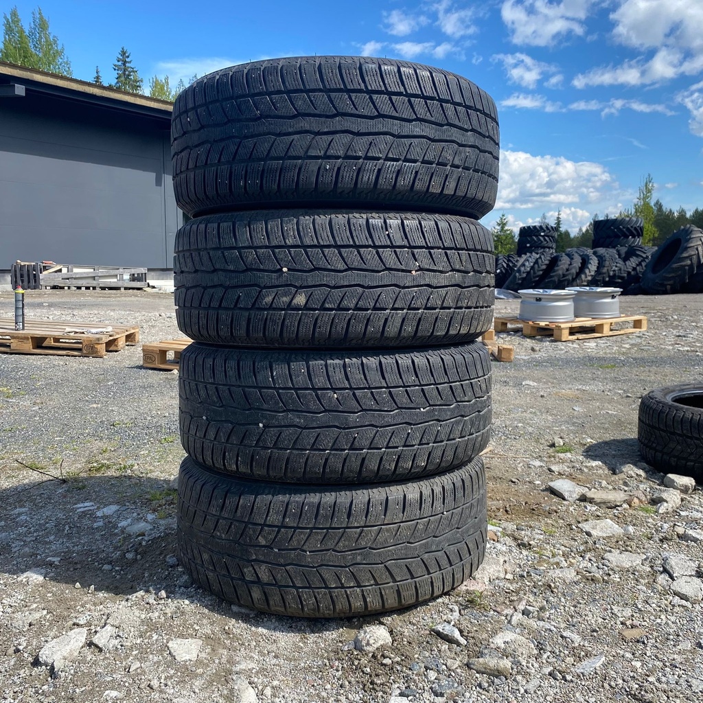 255/50R19 107H Goodride SW658 Käytetty kitkarengas 5-7mm DOT-18
