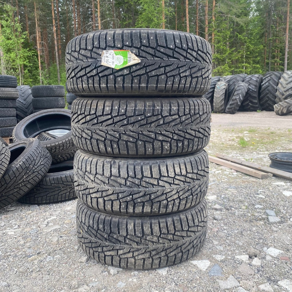 255/50R19 107T XL Nokian Hakkapeliitta 7 SUV RunFlat Käytetty nastarengas Ajamaton DOT-13