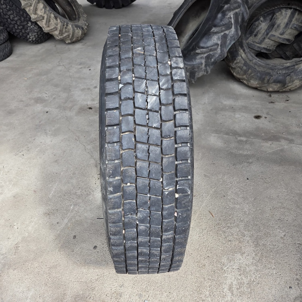 315/80R22.5 154M/151M Doublestar DSR08A Käytetty KA-rengas Veto DOT-15 16mm (Kesä)