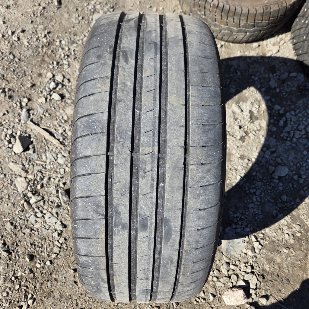 245/45R18 100Y XL Goodyear Eagle F1 Asymmetric 3 Käytetty kesärengas 4mm DOT-19 (laita kulumaa)