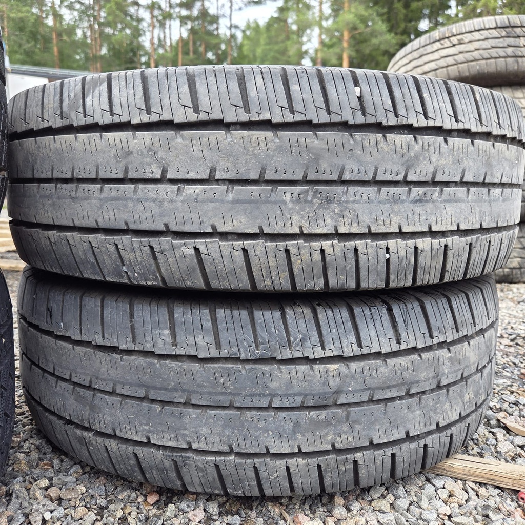 225/75R16C 121/120R Continental VanContact 4Season Käytetty kitkarengas 4mm DOT-21