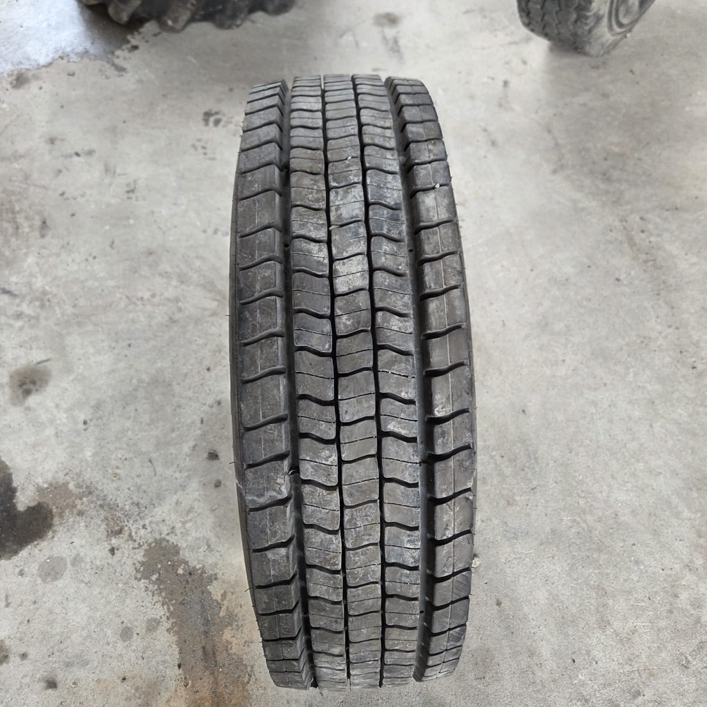 225/75R17.5 129/127M Goodyear Regional RHD II Käytetty KA-vetorengas DOT-12 14mm