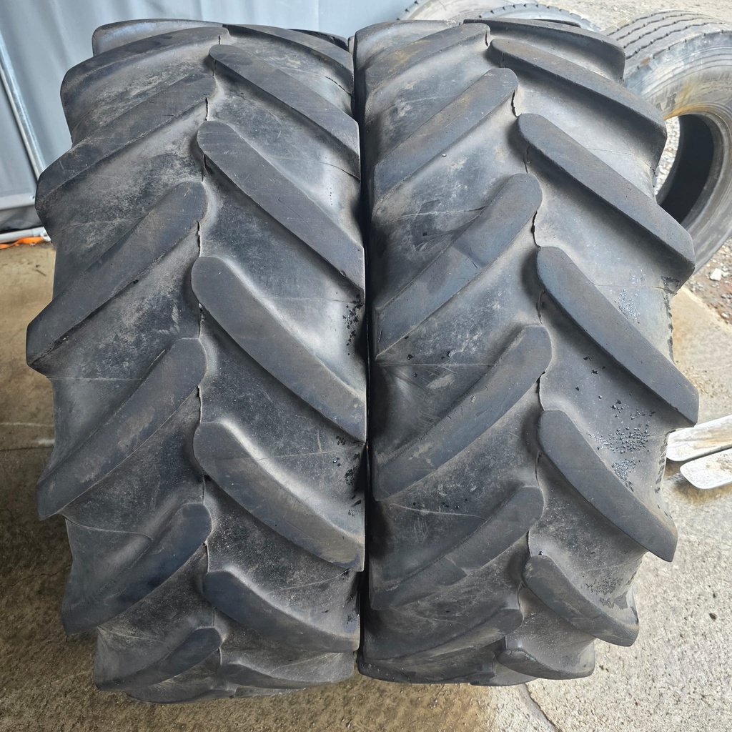 420/70R28 133D MICHELIN OMNIBIB  Käytetty rengas DOT-14  15mm (Tubeless, Hyvät rungot)