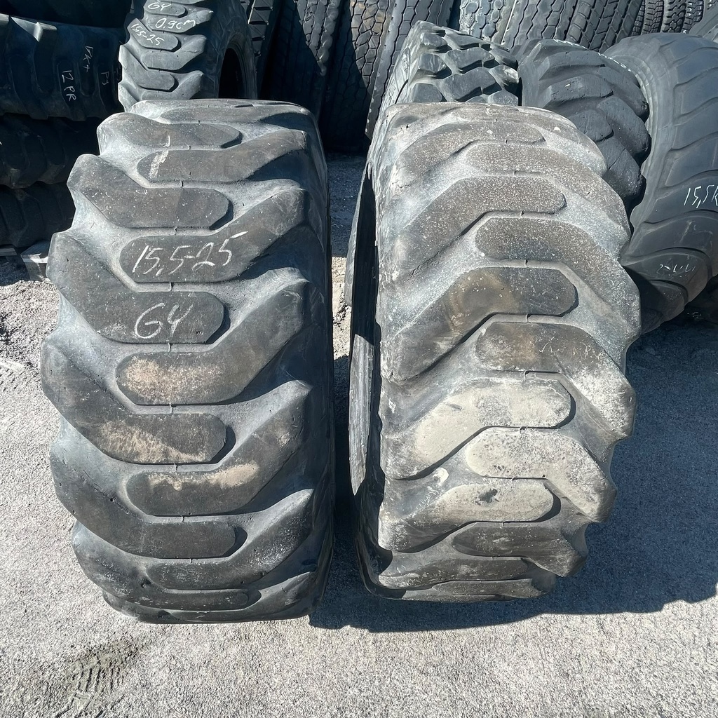 15.5-25 12pr GOODYEAR TYPE 4S Käytetty työkoneen rengas DOT-18 10mm