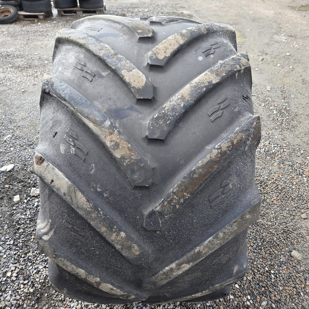 750/50R26 151D/157A8 Alliance Multi-Star 376 Käytetty rengas DOT-20 16mm (Tubeless)