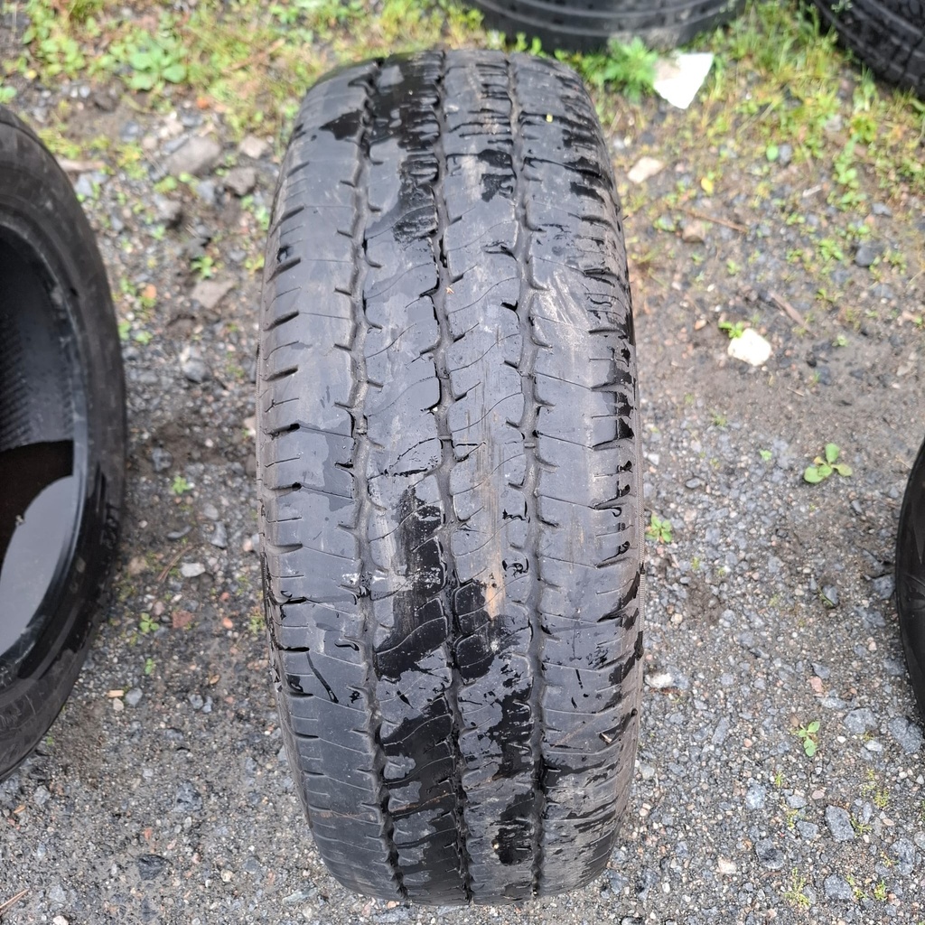 215/65R16C 109/107T GTRadial MaxMiler Pro Käytetty kesärengas 8mm DOT-22