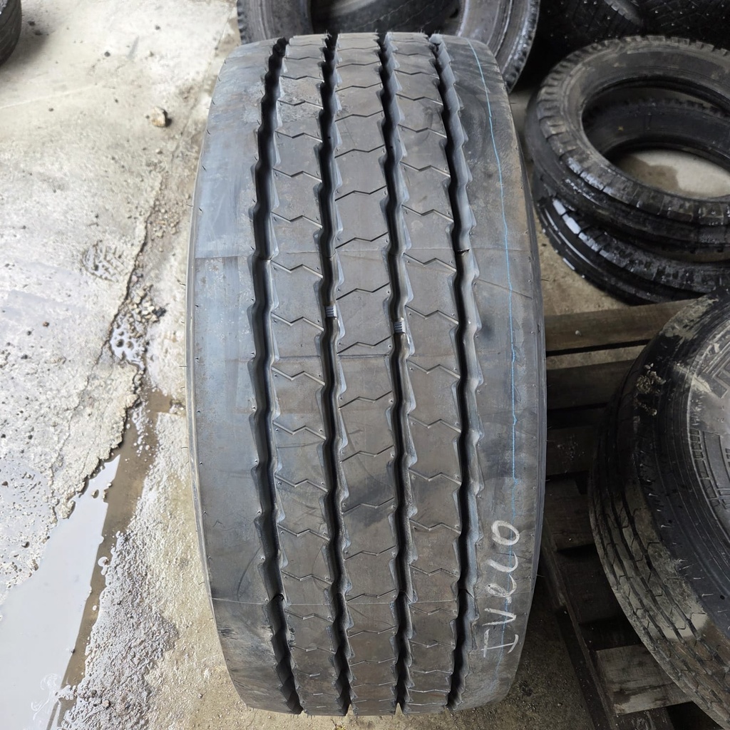 385/55R22.5 160k/158L Hankook Smart Flex TH31 Ajamaton KA-rengas Trailer DOT-22 KESÄ/TALVI Käytetyllä vanteella 10x335