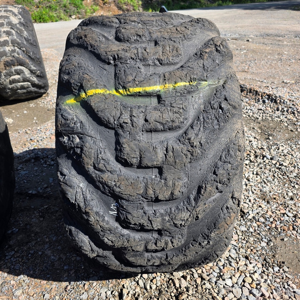 710/45-26.5 20pr NOKIAN FOREST KING F2 Käytetty Metsäkonerengas DOT-19 20mm  (nr.13)