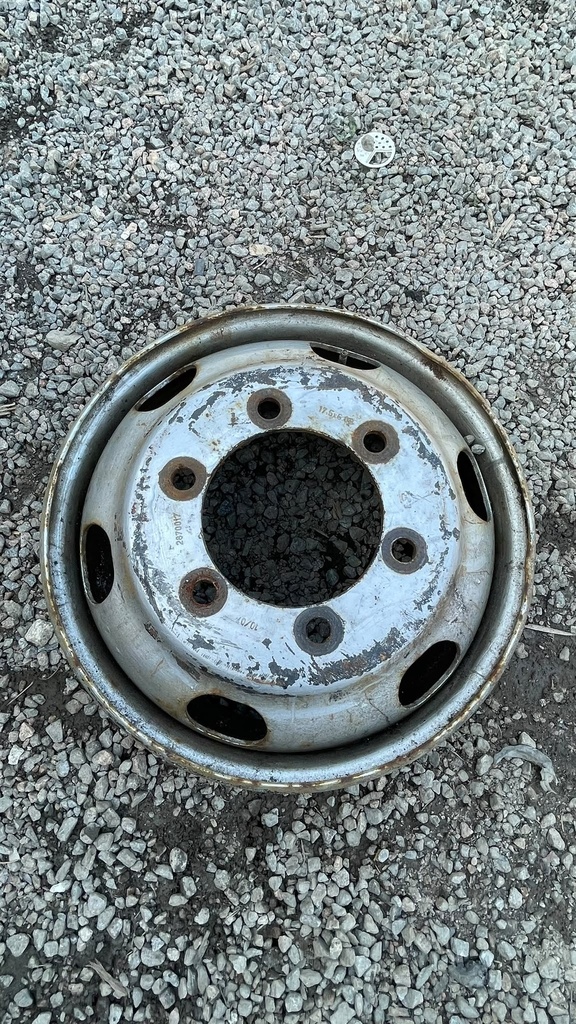 Käytetty Kuorma-auton vanne 6.00x17.5" PJ: 6x205 KR: 161mm ET:125