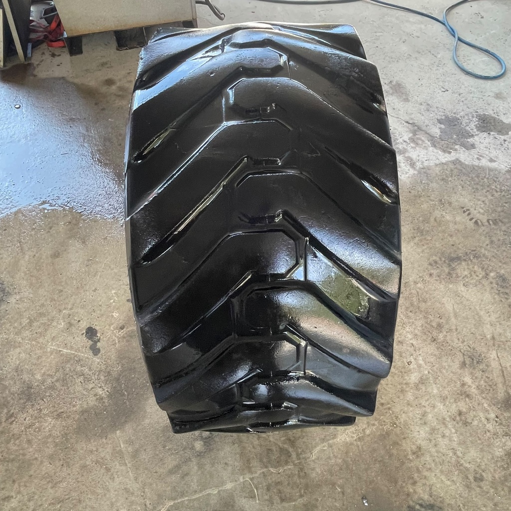 16.0/70-20 149A8 Michelin Power CL Käytetty perävaunun rengas DOT-07 8mm TUBELESS