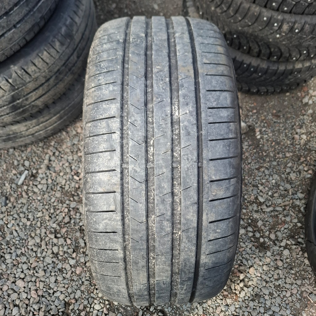235/40ZR18 95Y XL Lanvigator Catchpower Plus Käytetty kesärengas 5-6mm DOT-25
