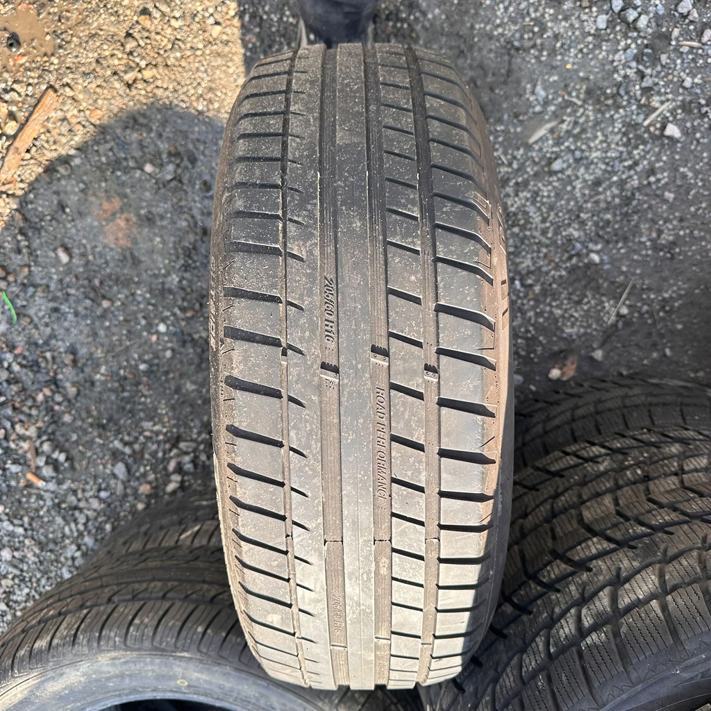 205/60R16 96V Kormoran Road Performance Käytetty kesärengas 5mm DOT-22