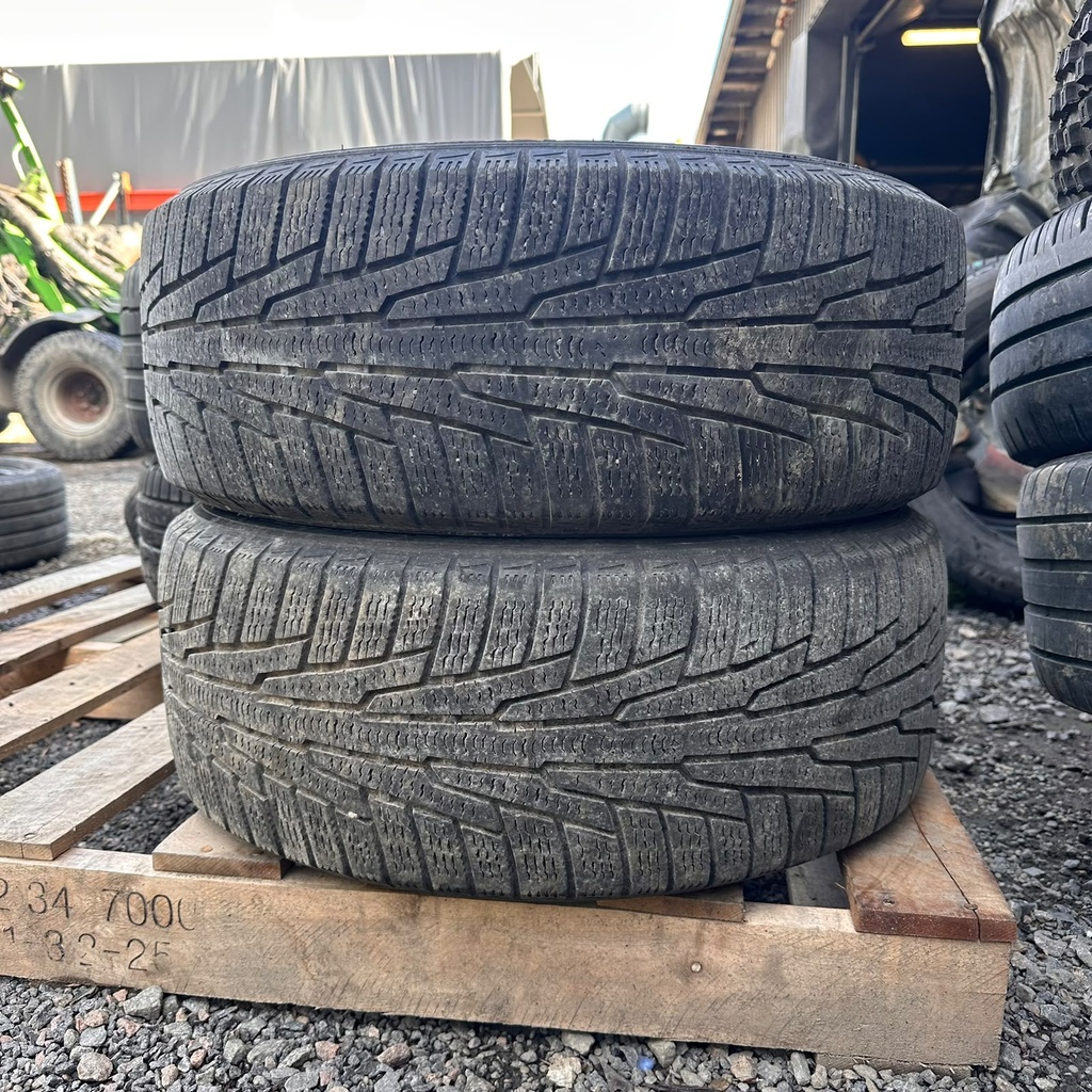 215/55R16 97  Nokian Hakkapeliitta R Käytetty kitkarengas 6mm DOT-08