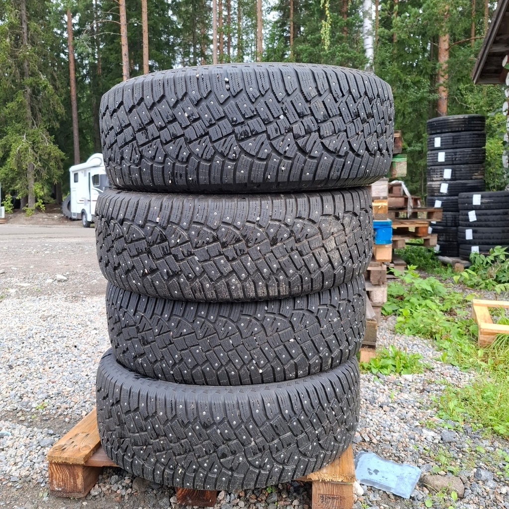 255/65R17 114T Xl Continental IceContact 2 Käytetty nastarengas 6-7mm DOT-15