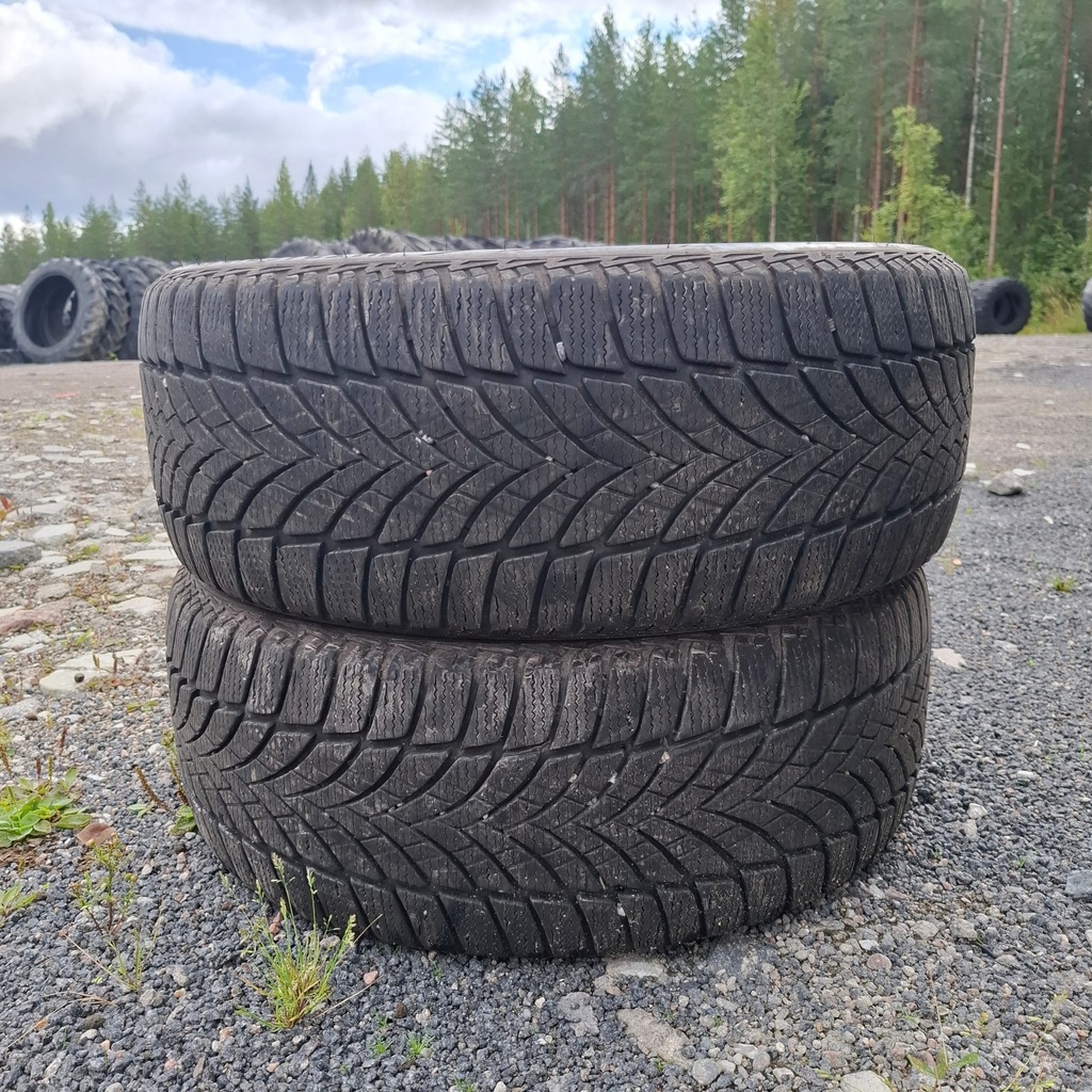 225/45R18 95T Goodyear UltraGrip Ice 2 Käytetty kitkarengas 6-7mm DOT-22