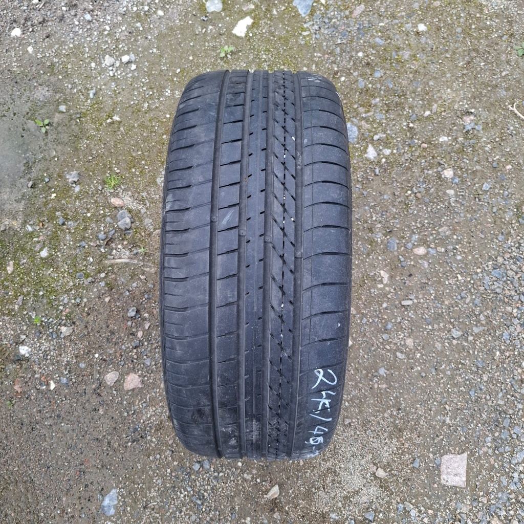245/40R19 98Y Goodyear Excellence Käytetty kesärengas 4-5mm DOT-13