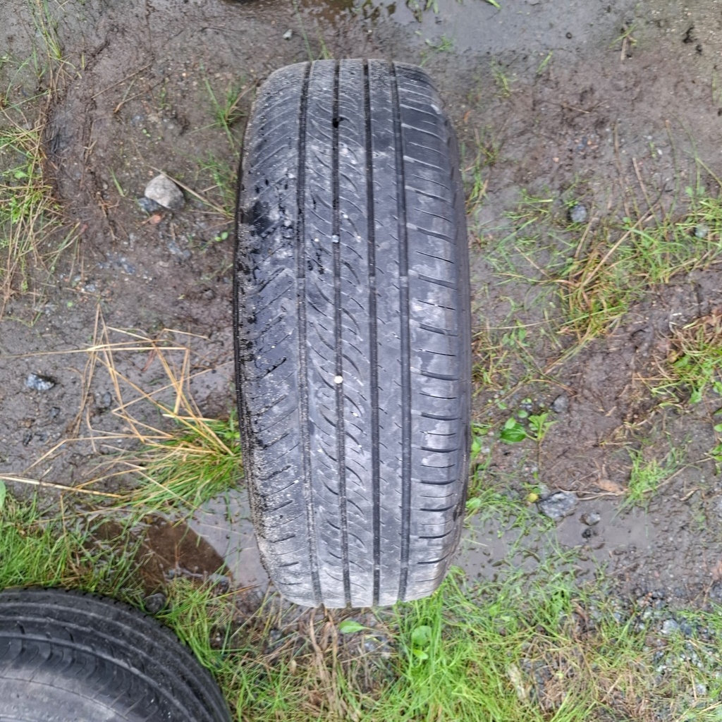 185/60R15 84H Autogrip P308 Plus Käytetty kesärengas 5-6mm DOT-21