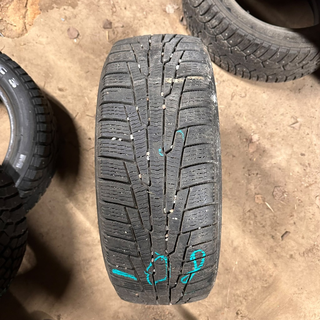 185/55R15 86R XL Nokian Hakkapeliitta R Käytetty kitkarengas 6mm DOT-08