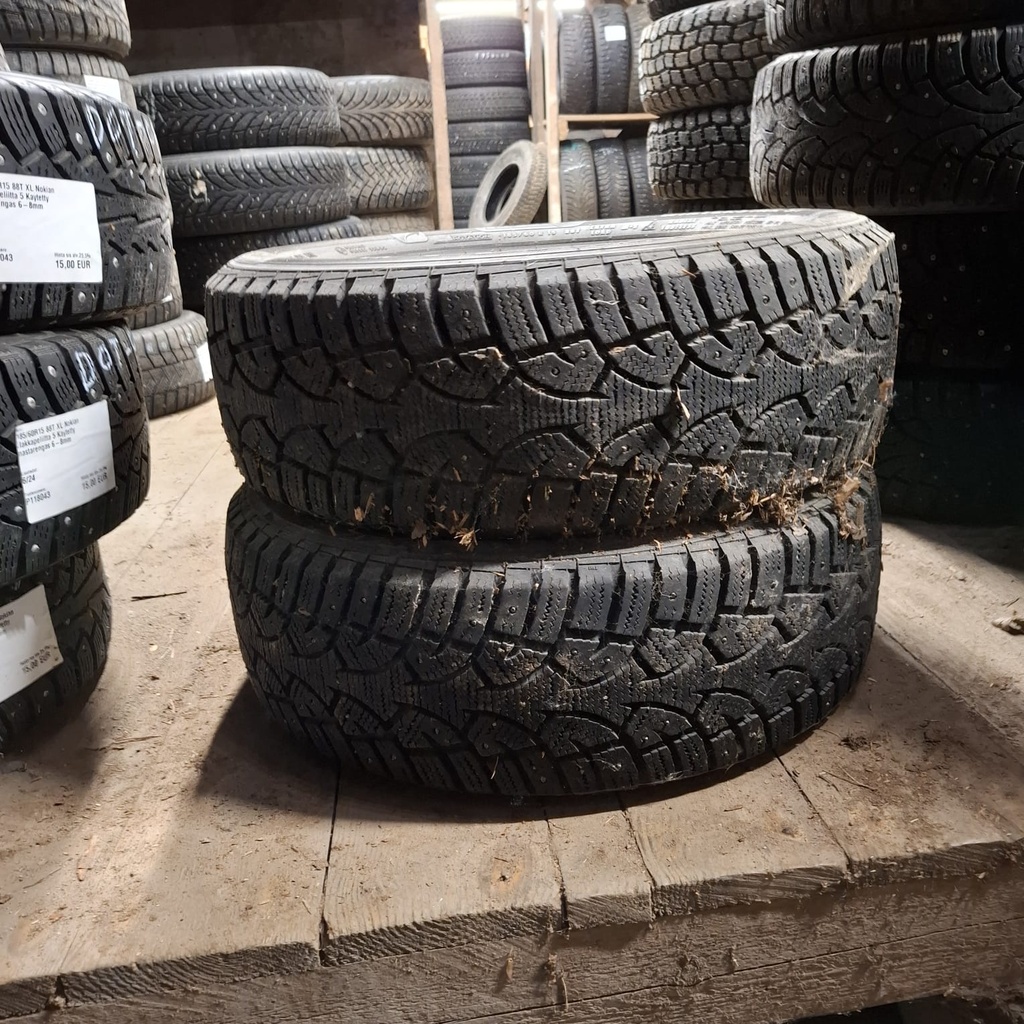 185/60R15 88T Point S Winterstar ST Käytetty nastarengas 7mm DOT-16