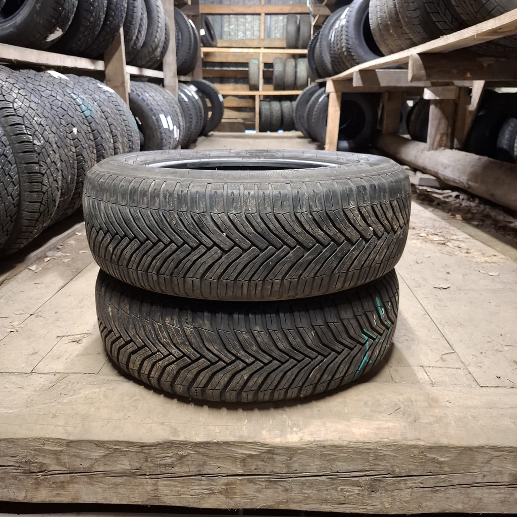 195/65R15 95V XL Michelin Crossclimate Käytetty kesärengas 4-5mm DOT-20 Ja -22