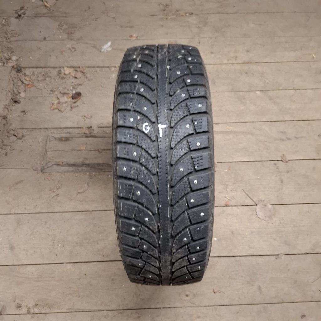 195/65R15 95T XL GTRadial Champiro Ice Pro Käytetty nastarengas 6mm DOT-14