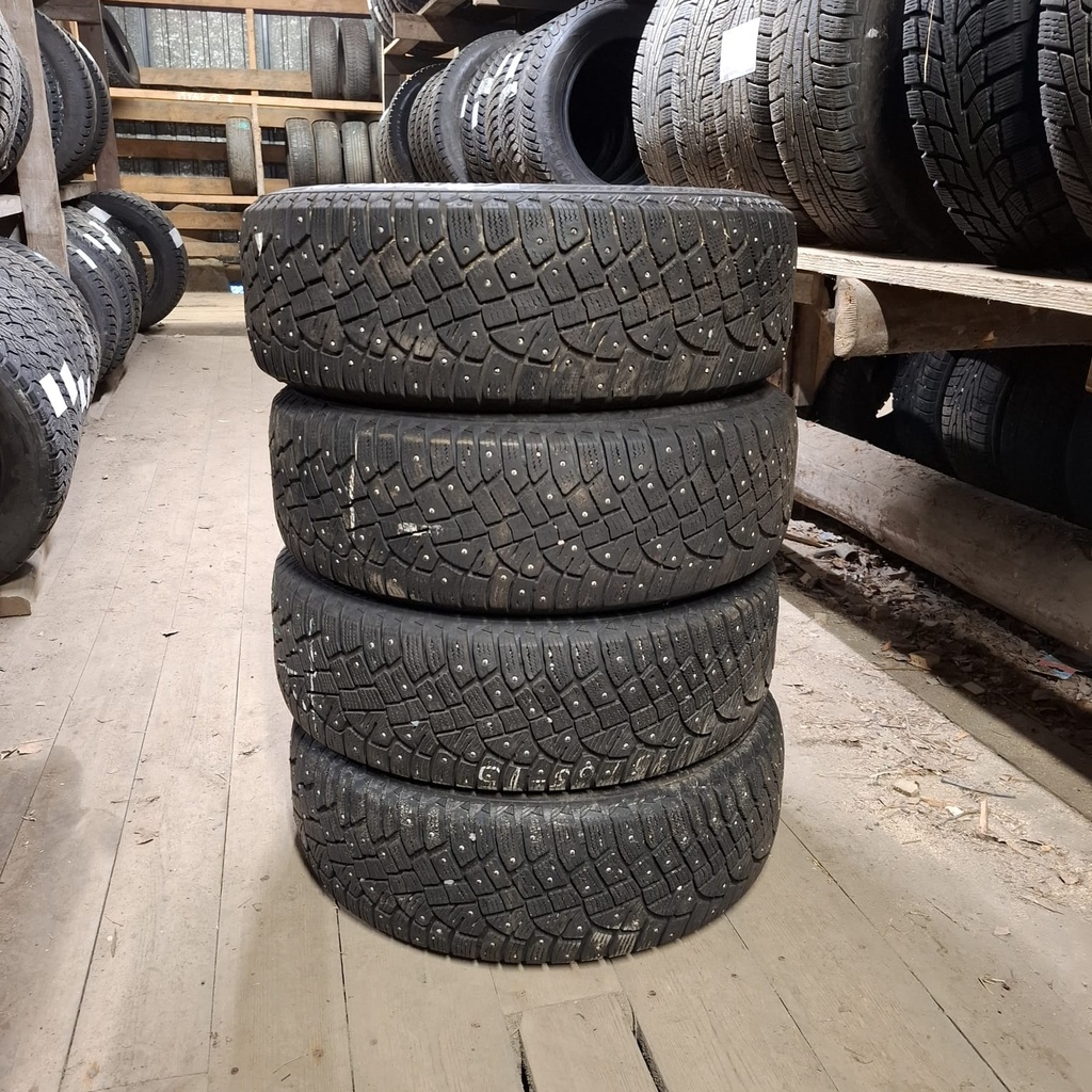 195/65R15 95T XL Continental IceContact2 Käytetty nastarengas 5-7mm DOT-16 ja -19
