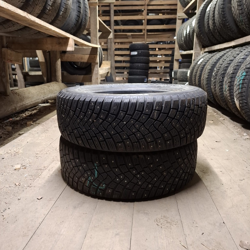 195/65R15 95T XL Continental IceContact 3 Käytetty nastarengas 5-7mm DOT-20