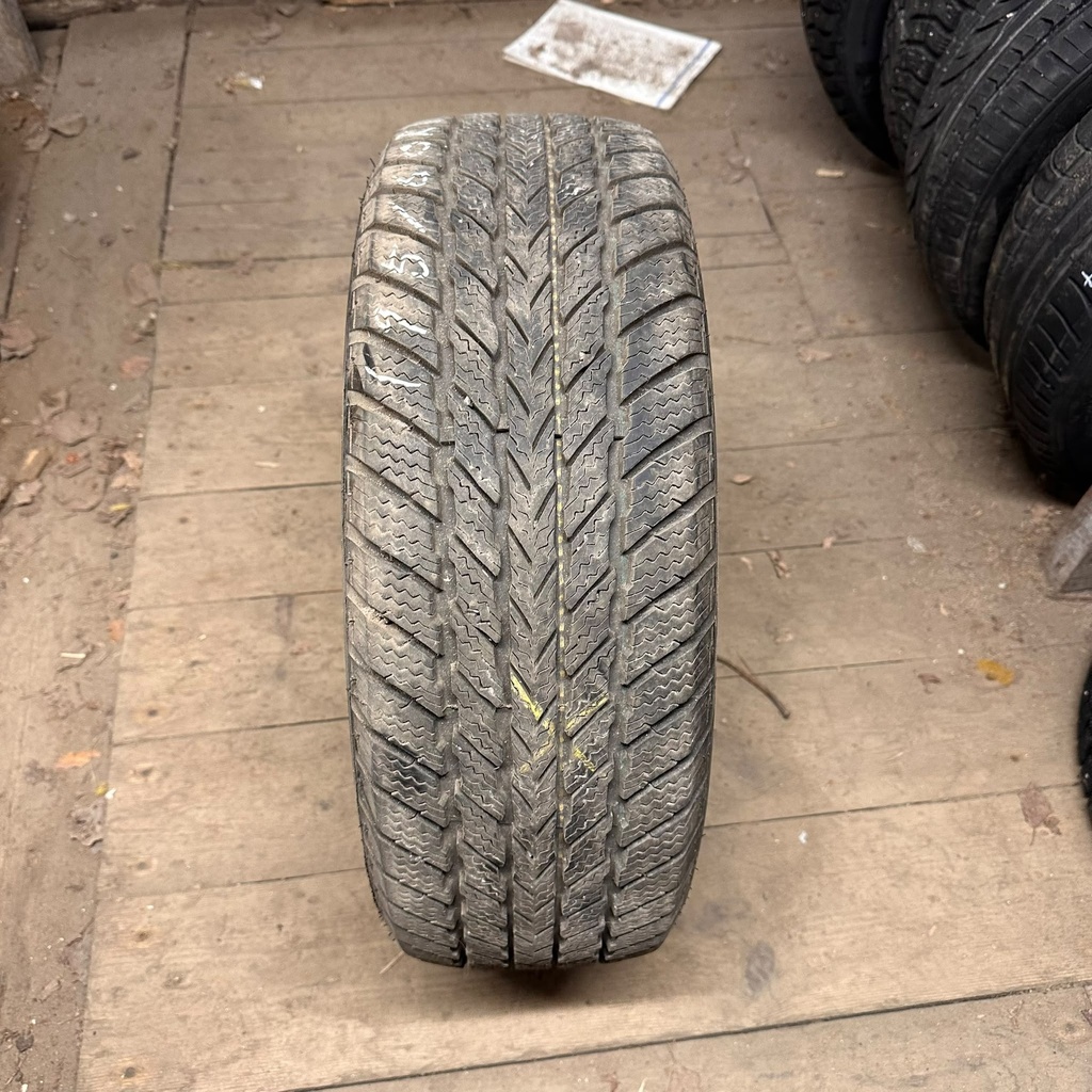 195/60R15 88T GTRadial Champiro WT2 Käytetty kitkarengas 7mm DOT-06