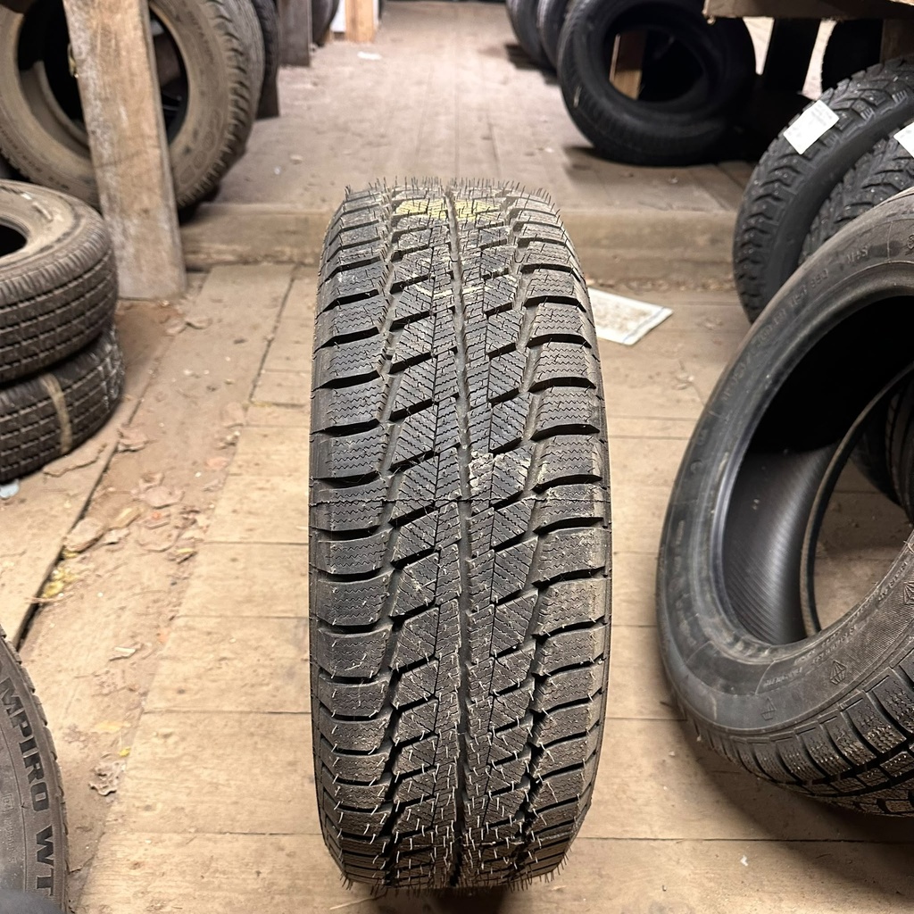 195/60R15 88Q Continental VikingContact 2 Ajamaton kitkarengas DOT-00