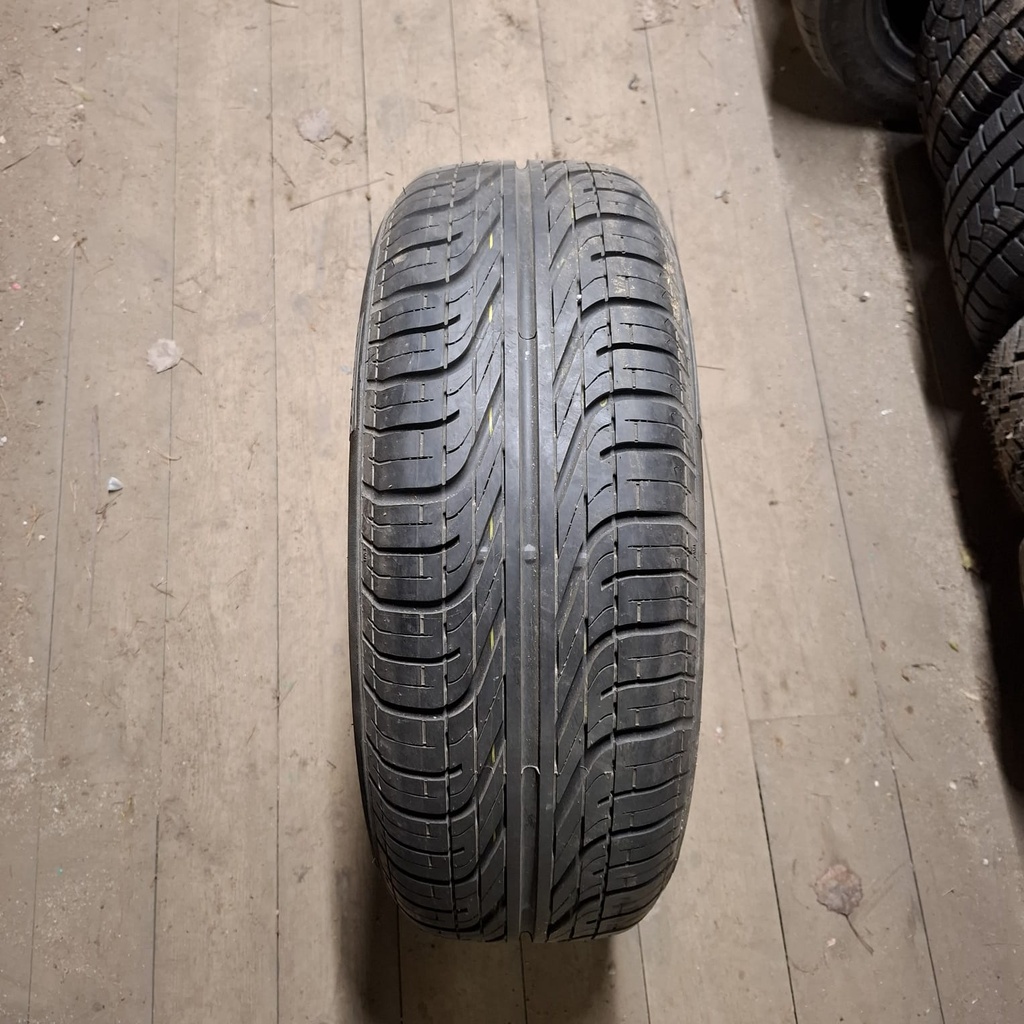 205/60R15 91H Pirelli P6000 Käytetty kesärengas 7mm DOT-96
