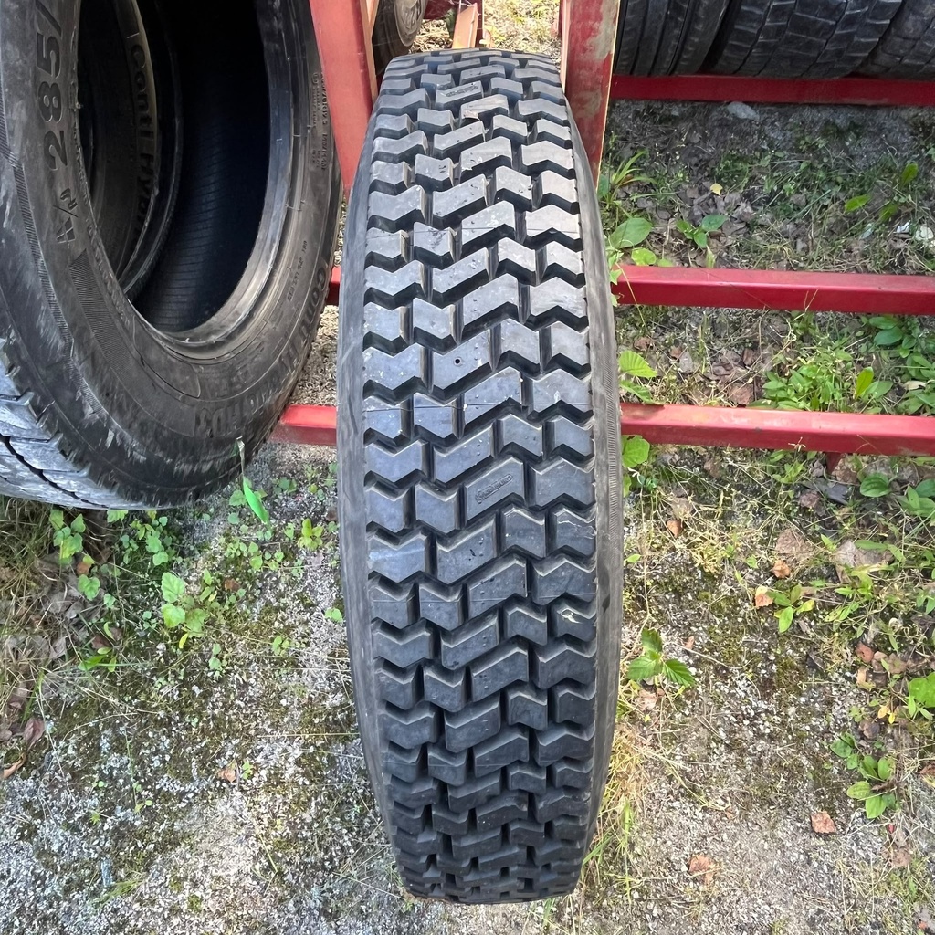 7.00R16 12PR Pirelli Cinturato MS26 Käytetty KA-rengas veto 9mm (Vanha)
