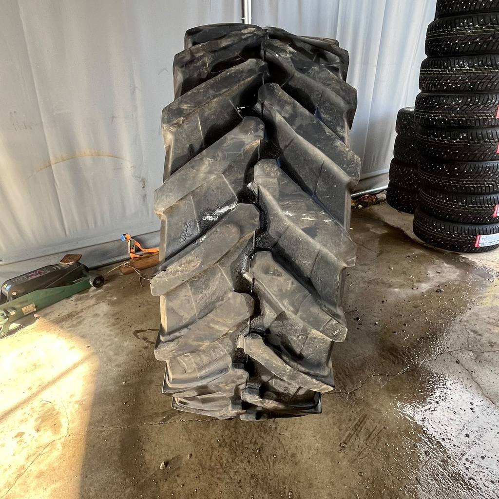 480/70R30 141D Trelleborg TM700 Käytetty rengas 19mm DOT-19 Tubeless