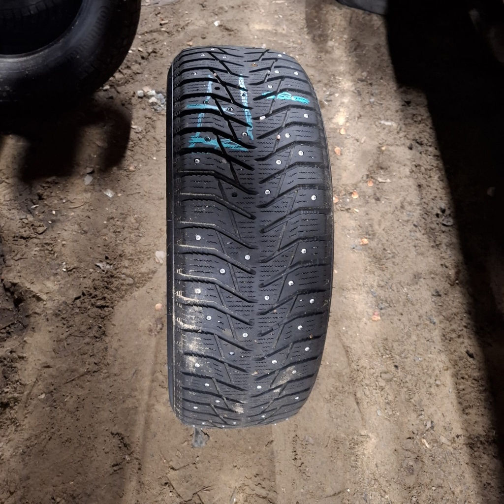 205/60R16 96T XL Sailun Ice Blazer WST3 Käytetty nastarengas 6mm DOT-17