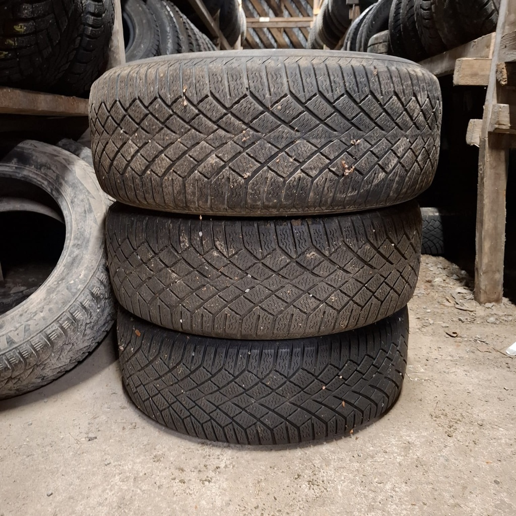 205/60R16 96T XL Continental VikingContact 7 Käytetty kitkarengas 5mm DOT-18 ja -19