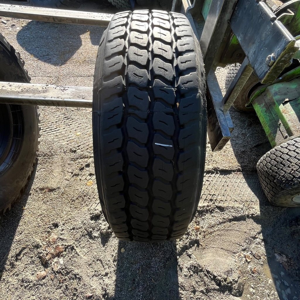 13.00-20 Michelin PILOTE XL Käytetty KA-rengas 12mm (Vanha)