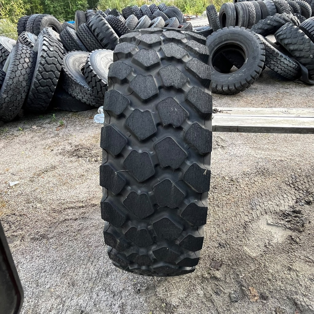 14.00R20 22PR Michelin XZL Käytetty KA-rengas veto 16mm DOT-08 Tubeless
