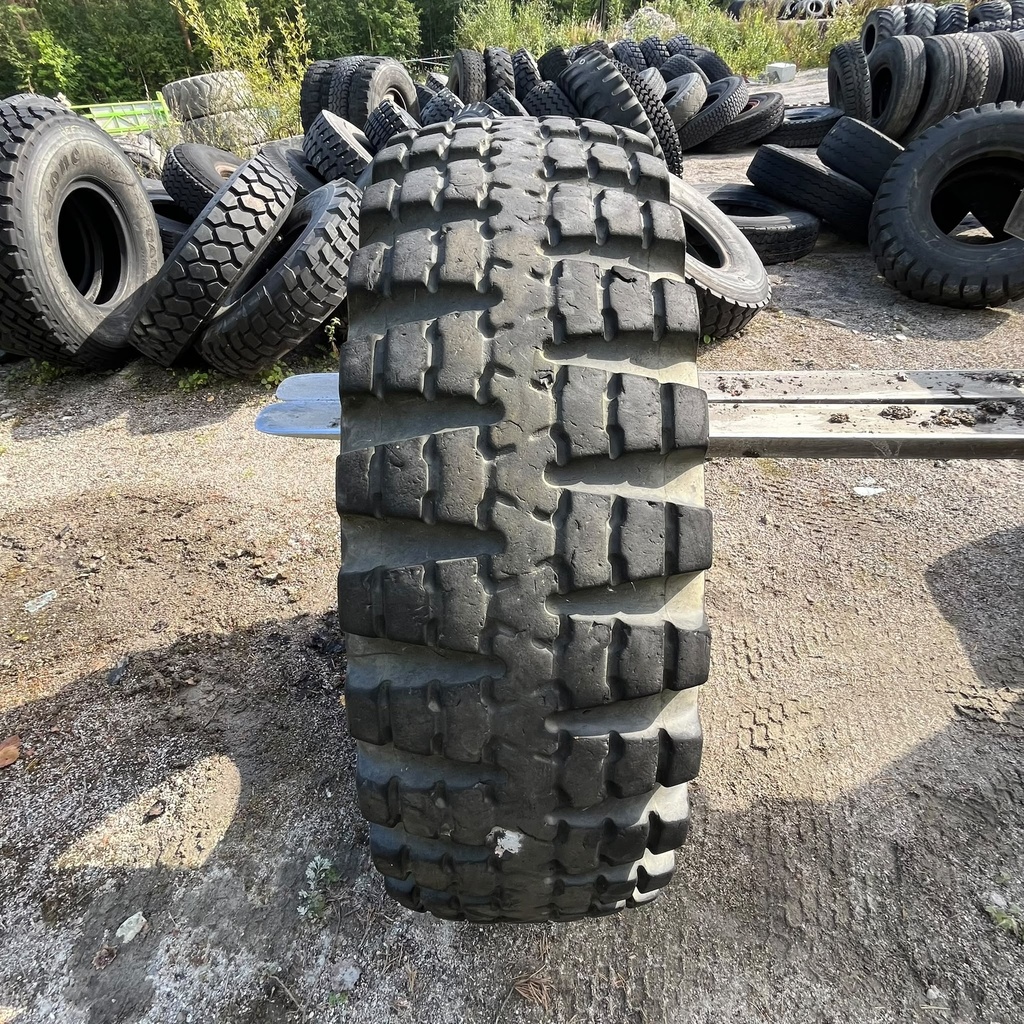 14.00R20 18PR Dunlop SP  Käytetty KA-rengas 9mm (Vanaha)