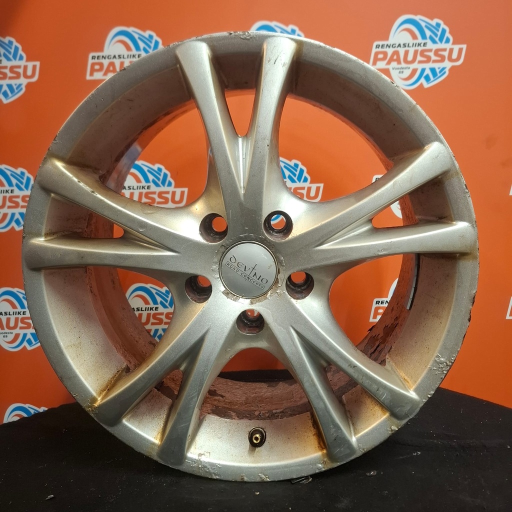 Käytetty DEVINO vannesarja 5x108 ET 40 KR 74,1 7x16"