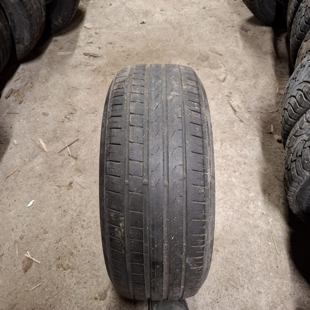215/55R16 93V Pirelli Cinturato P7 Käytetty kesärengas 4,5mm DOT-14