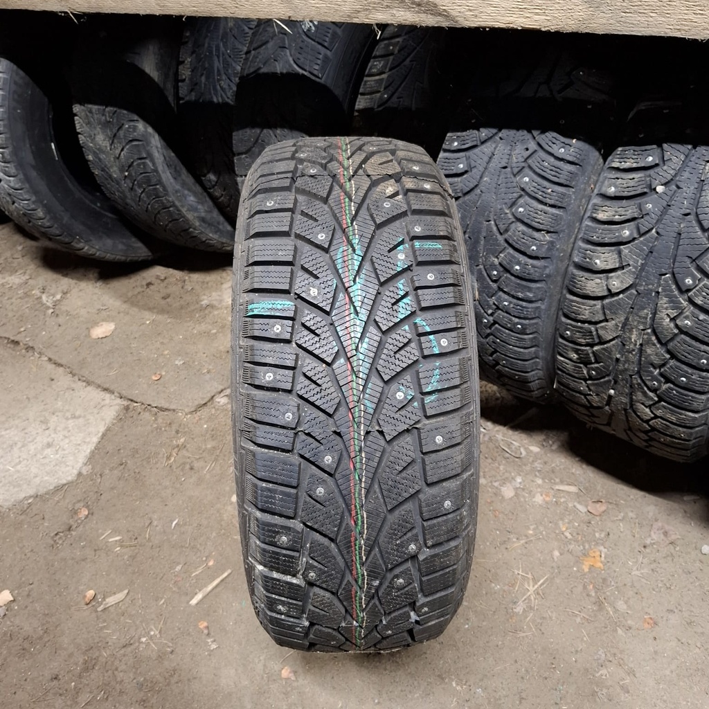 215/55R16 97T XL Gislaved Nord Frost100 Käytetty nastarengas Ajamaton DOT-15