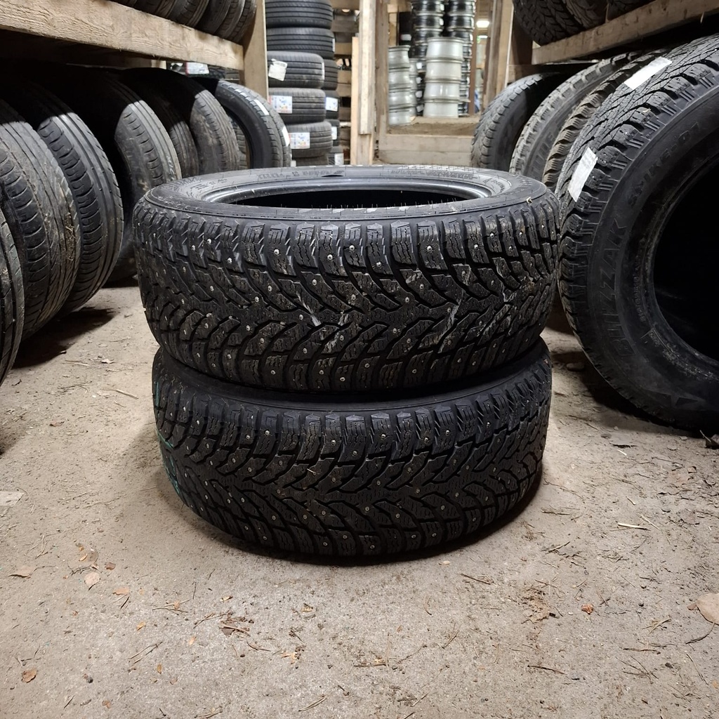 215/55R16 97T XL Nokian Hakkapeliitta 9 Käytetty nastarengas 7-7,5mm DOT-17