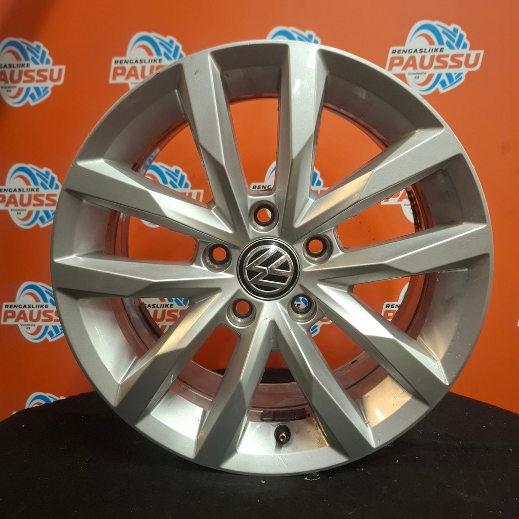 Käytetty VW vannesarja 5x112 ET 41 KR 57,1 6.5x16"
