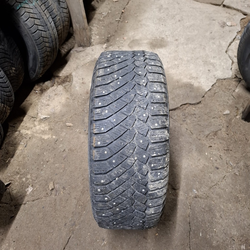 215/60R16 99T XL Continental IceContact Käytetty nastarengas 4,5mm DOT-14