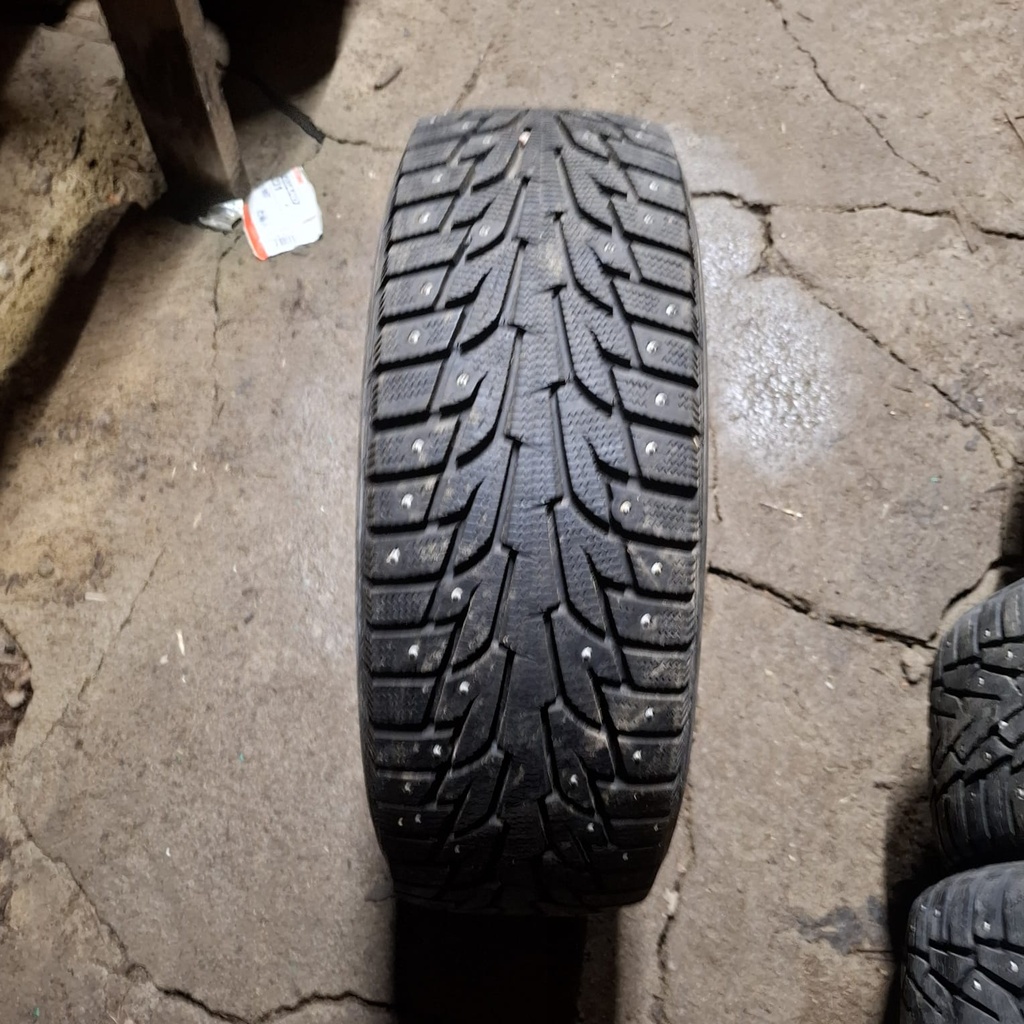 215/60R16 99T XL Hankook Winter I*Pike RS Käytetty nastarengas 8,5mm DOT-13