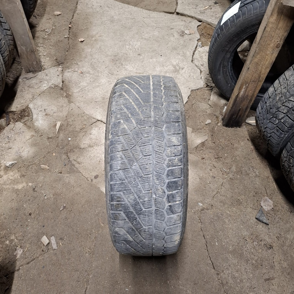 215/55R16 97T Continental Vikingcontact 5 Käytetty kitkarengas 5mm DOT-08