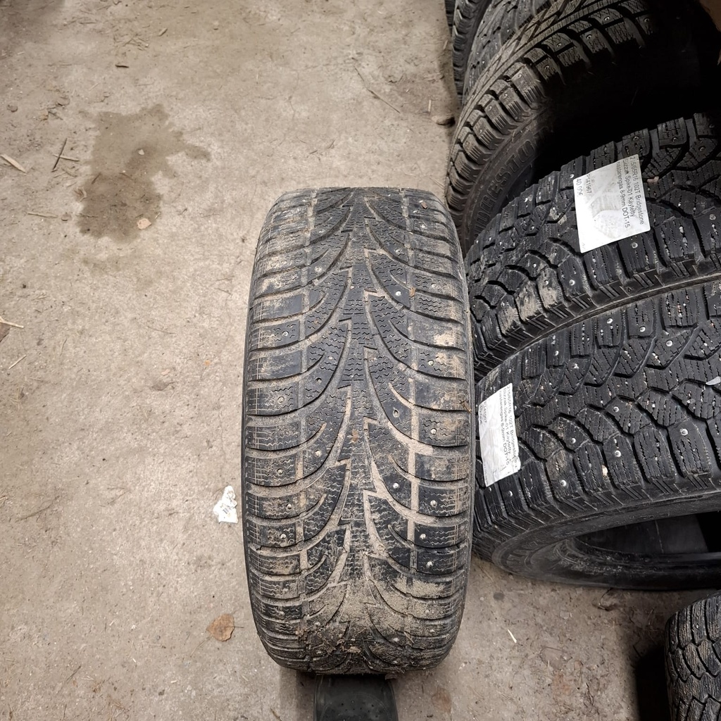 215/55R16 97H XL Sailun Ice Blazer WST1 Käytetty nastarengas 5mm DOT-16